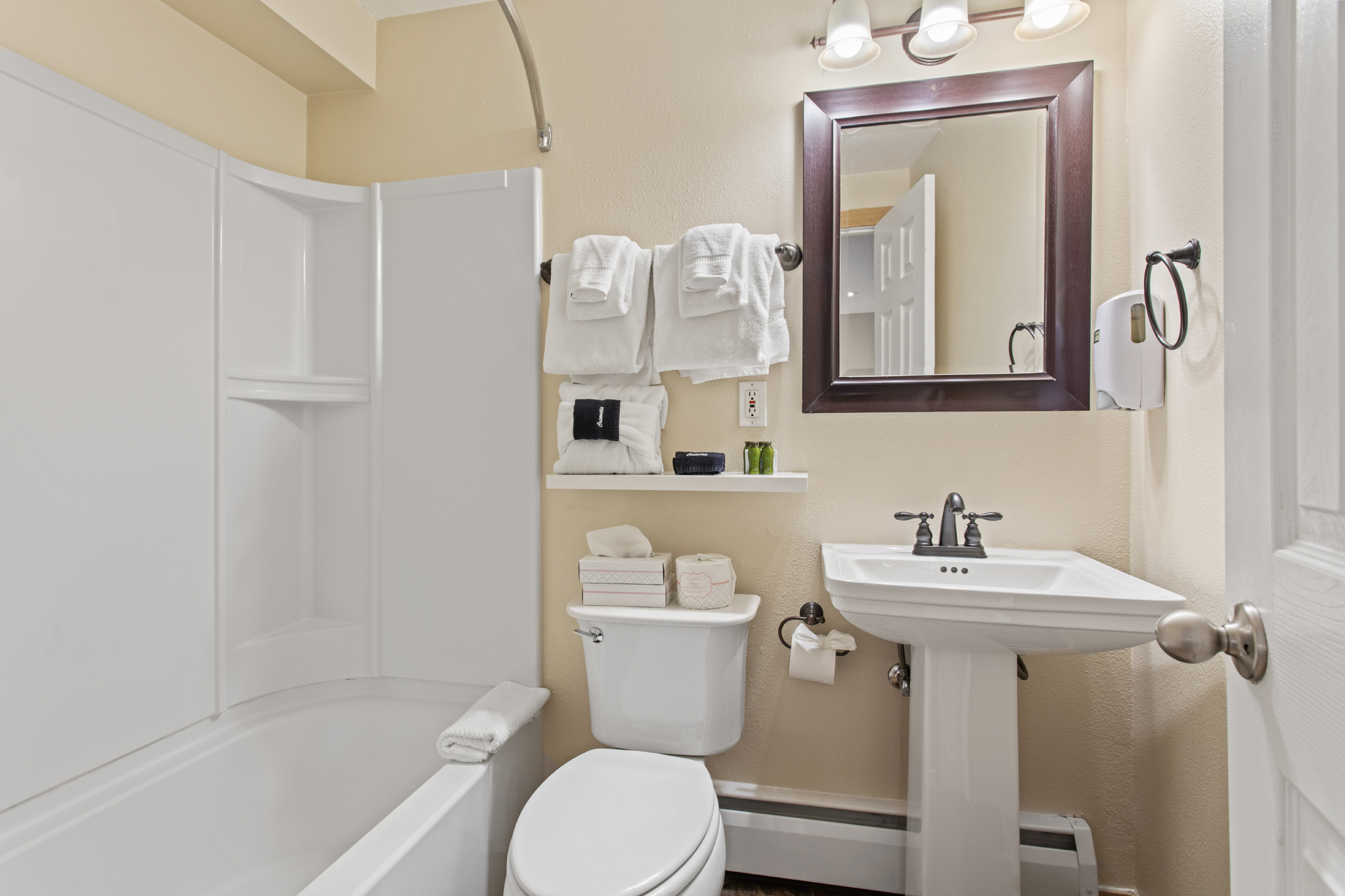 Commerical Architectural Photography of a Bathroom at Hotel Motel